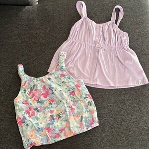 Girls sleeveless tops. One lavender and one floral print. Size 9/10 Abercrombie